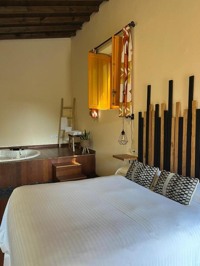 Aldea Couso Rural Hotel Sarreaus Ngoại thất bức ảnh