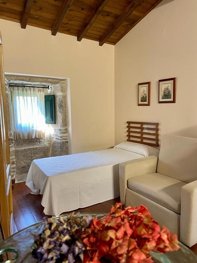 Aldea Couso Rural Hotel Sarreaus Ngoại thất bức ảnh